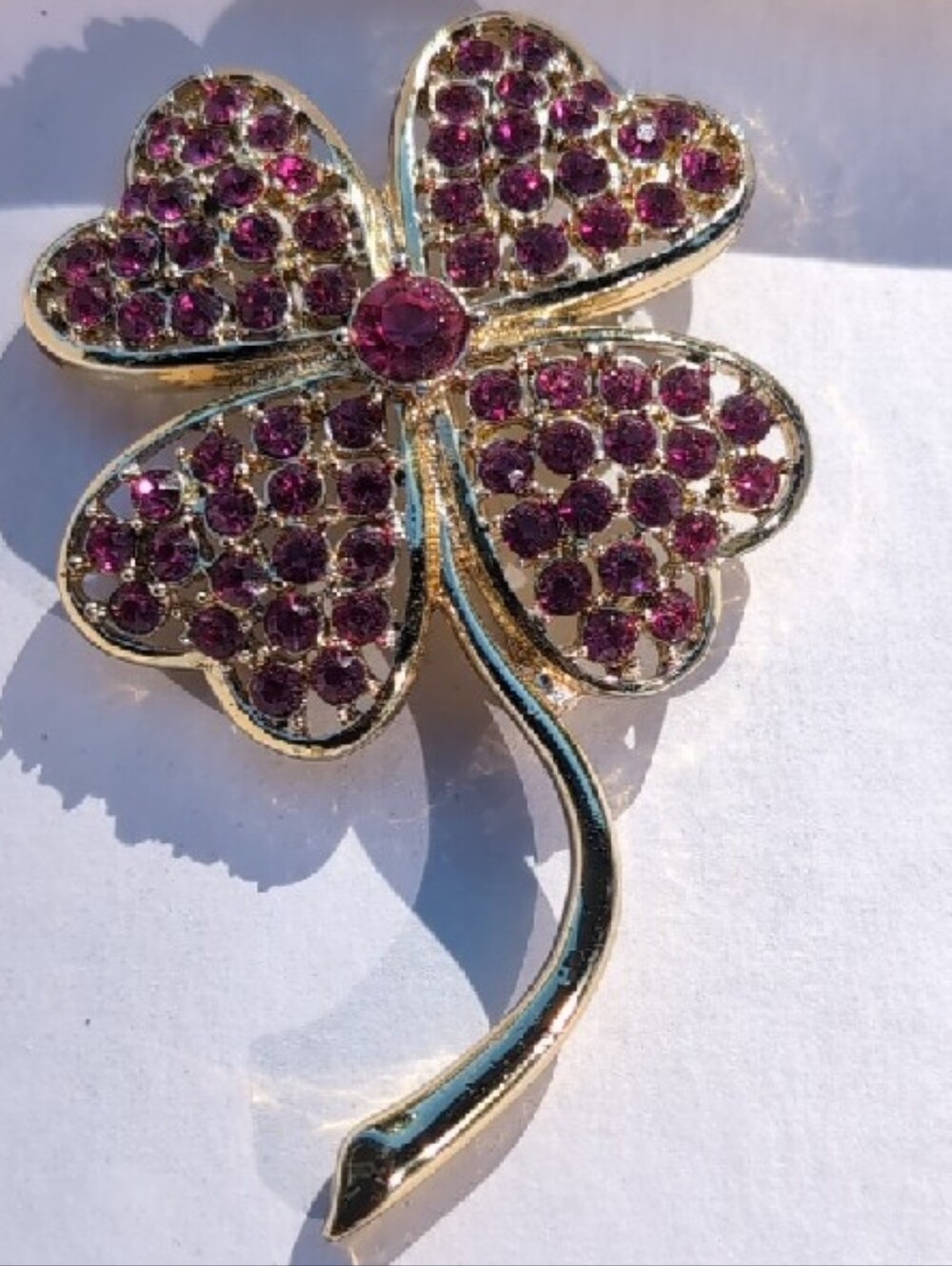 Vintage Sarah Coventry Gold-Tone Four-Leaf Clover Brooch and Clip Earrings Set - Picture 4 of 11